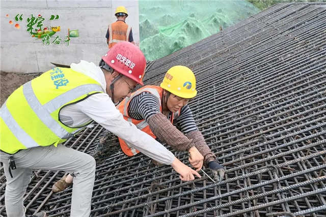 御湖新區(qū)環(huán)湖路及其連接道項目.jpg 御湖新區(qū)環(huán)湖路及其連接道項目.jpg